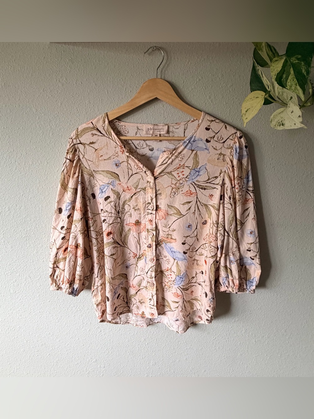 Philosophy Floral Button-Front Blouse in blush pink with poof sleeves
